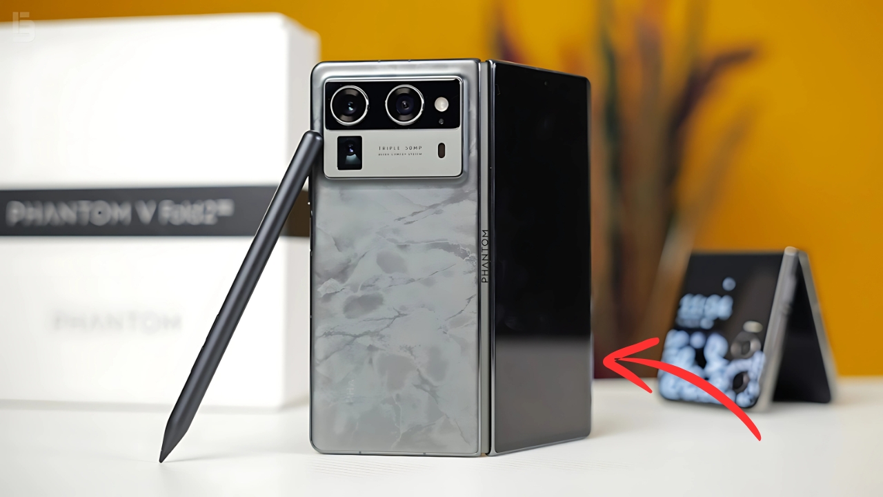 Tecno Phantom V Fold 2 